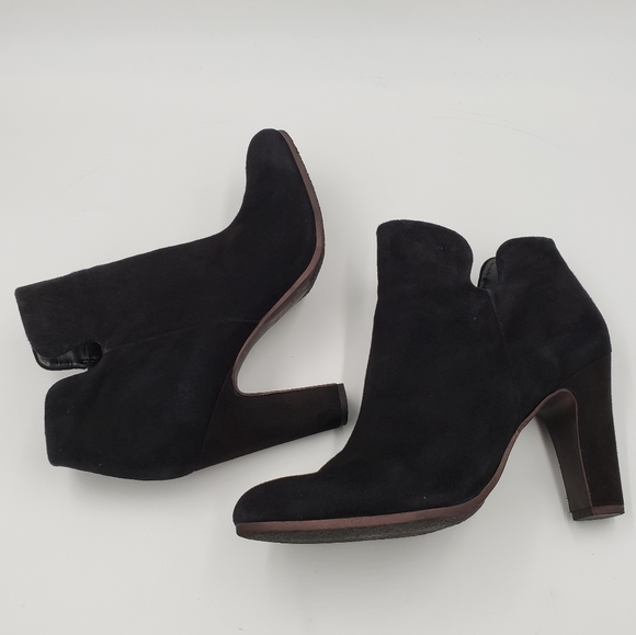 Sam Edelman-Shelby Suede Bootie - Picture 2 of 13